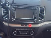 Gebraucht VW Sharan 140 PS (102 kW) 2012 Weiß Van / Kleinbus