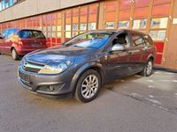 gebraucht Opel Astra Caravan Edition "111 Jahre"