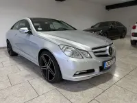 Gebraucht Mercedes E500 387 PS (284 kW) 2009 Silber Coupé
