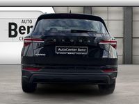 Gebraucht Skoda Karoq Tour 150 PS (110 kW) 2023 Schwarzmagic perleffekt (metallic) SUV