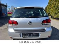 Gebraucht VW Golf VI Highline 122 PS (89 kW) 2009 Silber Kleinwagen
