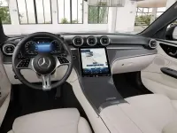 Gebraucht Mercedes C300e Avantgarde 313 PS (230 kW) 2023 Obsidianschwarz Kombi