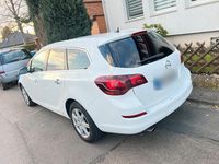 Usata Opel Astra 110 CV (80 kW) 2011 Bianco Berlina