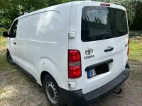 Gebraucht Toyota Proace 120 PS (88 kW) 2018 Weiß Van / Kleinbus