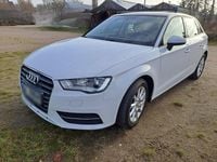 Second-hand Audi A3 Attraction 150 CP (110 kW) 2016 Alb Berlinǎ