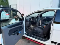 Gebraucht Ford Focus 116 PS (85 kW) 2010 Weiß Coupé