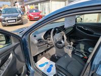 Gebraucht Hyundai i30 160 PS (117 kW) 2022 Blau Kombi