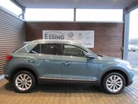 Gebraucht VW T-Roc Style 150 PS (110 kW) 2023 Blau SUV
