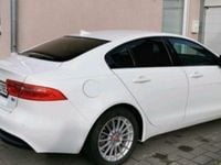 Gebraucht Jaguar XE 163 PS (119 kW) 2016 Weiß Limousine