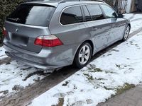 Gebraucht BMW 525 197 PS (144 kW) 2007 Grau Kombi