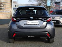 Gebraucht Toyota Yaris 92 PS (67 kW) 2023 Marlingrau metallic (grau) Kleinwagen
