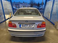 Gebraucht BMW 316 105 PS (77 kW) 1999 Silber Limousine