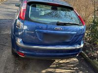 Gebraucht Ford Focus 100 PS (73 kW) 2007 Blau Coupé