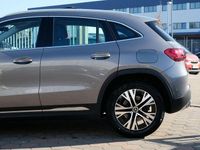 Gebraucht Mercedes GLA220 190 PS (139 kW) 2023 Grau SUV