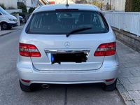 Gebraucht Mercedes B200 Avantgarde 136 PS (100 kW) 2011 Van / Kleinbus