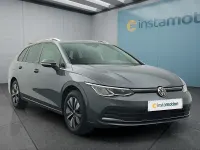 Gebraucht VW Golf VIII 150 PS (110 kW) 2024 Grau Kombi