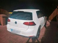 Gebraucht VW Golf VII 86 PS (63 kW) 2016 Weiß Limousine