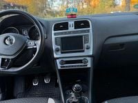 Używany VW Polo Cross 90 KM (66 kW) 2016 Czarny Hatchback
