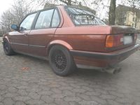 Gebraucht BMW 325 170 PS (125 kW) 1988 Orange Limousine
