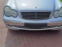 Second-hand Mercedes C200 163 CP (119 kW) 2003 Argintiu Break