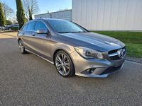 Gebraucht Mercedes CLA200 Shooting Brake AMG line 136 PS (100 kW) 2015 Grau Kombi