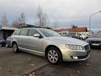 Gebraucht Volvo V70 Kinetic 120 PS (88 kW) 2015 Silber Kombi