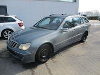 Gebraucht Mercedes C200 Avantgarde 122 PS (89 kW) 2004 Grau Kombi