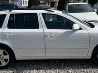 Gebraucht Skoda Octavia 122 PS (89 kW) 2013 Weiß Kombi