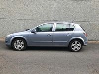 Gebraucht Opel Astra 116 PS (85 kW) 2009 Grau Limousine