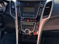 Gebraucht Hyundai i30 99 PS (72 kW) 2012 Blau Limousine