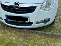 Gebraucht Opel Agila 65 PS (47 kW) 2010 Weiß Kleinwagen
