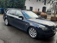 Gebraucht BMW 525 197 PS (144 kW) 2007 Schwarz Kombi