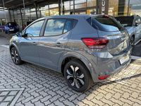 Neu Dacia Sandero Journey 91 PS (66 kW) 2026 Grau Limousine