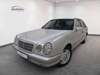 gebraucht Mercedes E200 Klima Rentnerfahrzeug *108000KM*