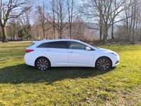 Gebraucht Hyundai i40 Style 141 PS (103 kW) 2016 Weiß Limousine