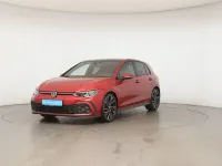 Second-hand VW Golf VIII GTI 245 CP (180 kW) 2023 Roșu Berlinǎ