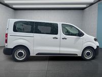 Gebraucht Toyota Proace Verso 144 PS (105 kW) 2024 Weiß Kombi