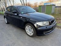 Gebraucht BMW 120 177 PS (130 kW) 2011 Schwarz Kleinwagen