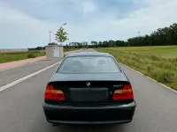 Gebraucht BMW 320 Basis 170 PS (125 kW) 2002 Grün Limousine