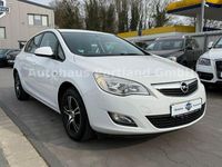 Gebraucht Opel Astra Selection 87 PS (63 kW) 2010 Weiß Limousine