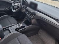 Gebraucht Ford Focus 120 PS (88 kW) 2022 Silber Kombi
