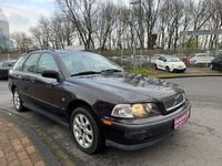 gebraucht Volvo V40 1.6 COMFORT/1.HAND/KLIMA/T.LEDER/94TKM/ALU!!