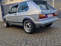 Gebraucht VW Golf I GTI 112 PS (82 kW) 1983 Silber Kleinwagen