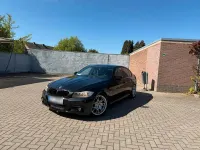 Gebraucht BMW 325 M Sport 197 PS (144 kW) 2009 Schwarz Limousine