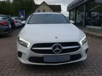 Gebraucht Mercedes A180 Progressive 116 PS (85 kW) 2022 Weiß Limousine