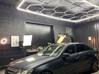 Gebraucht Mercedes E500 Avantgarde 408 PS (300 kW) 2012 Grau Limousine