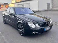 Gebraucht Mercedes E350 272 PS (200 kW) 2008 Schwarz Limousine