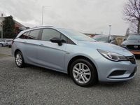 Gebraucht Opel Astra 125 PS (91 kW) 2018 Grau Kombi