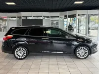 Używany Ford Focus Titanium 170 KM (125 kW) 2012 Czarny Kombi