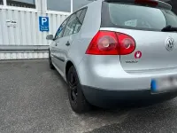Gebraucht VW Golf V 80 PS (58 kW) 2005 Silber Kleinwagen